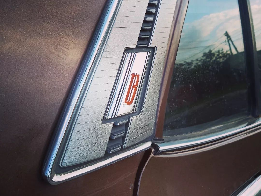 Nissan Bluebird 810 (Datsun 1978)  • В рідній фарбі • На ходу