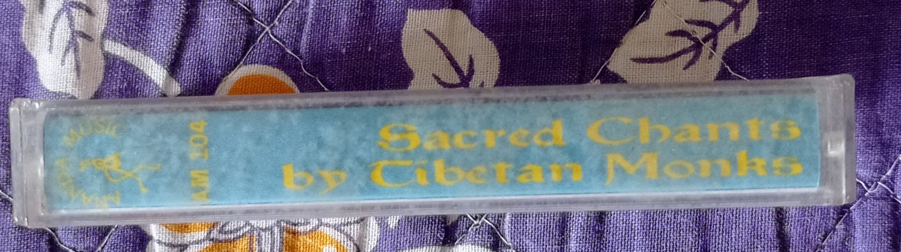 Kaseta audio tybetańskie mantry "Sacred chants by tibetan monks"