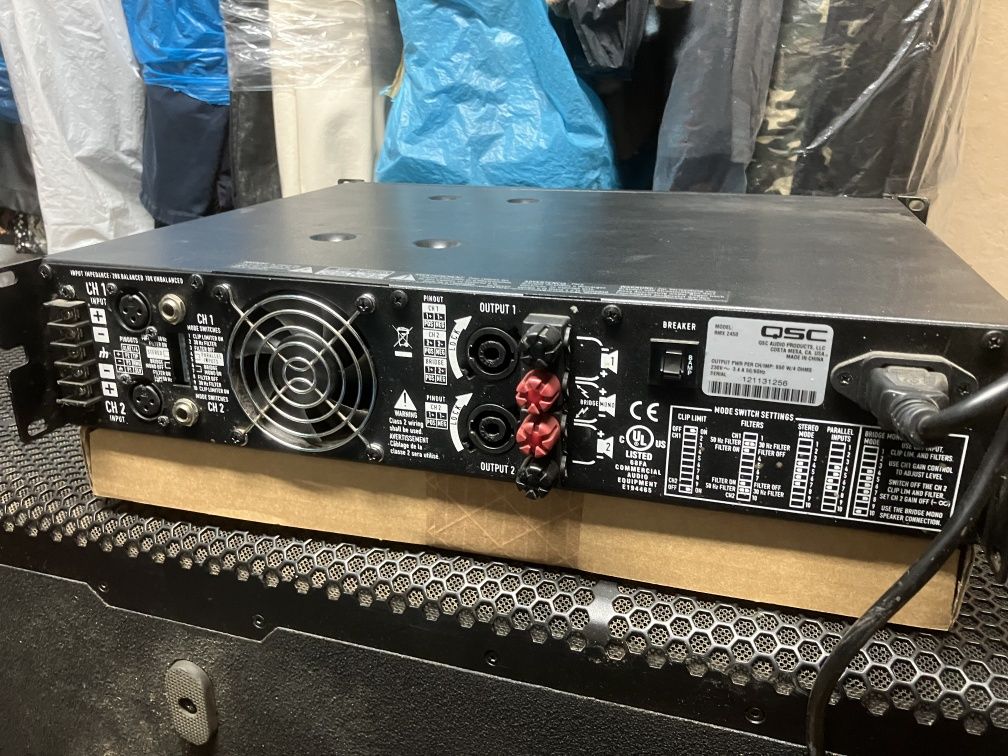 Końcówka mocy wzmacniacz 2400W QSC RMX2450