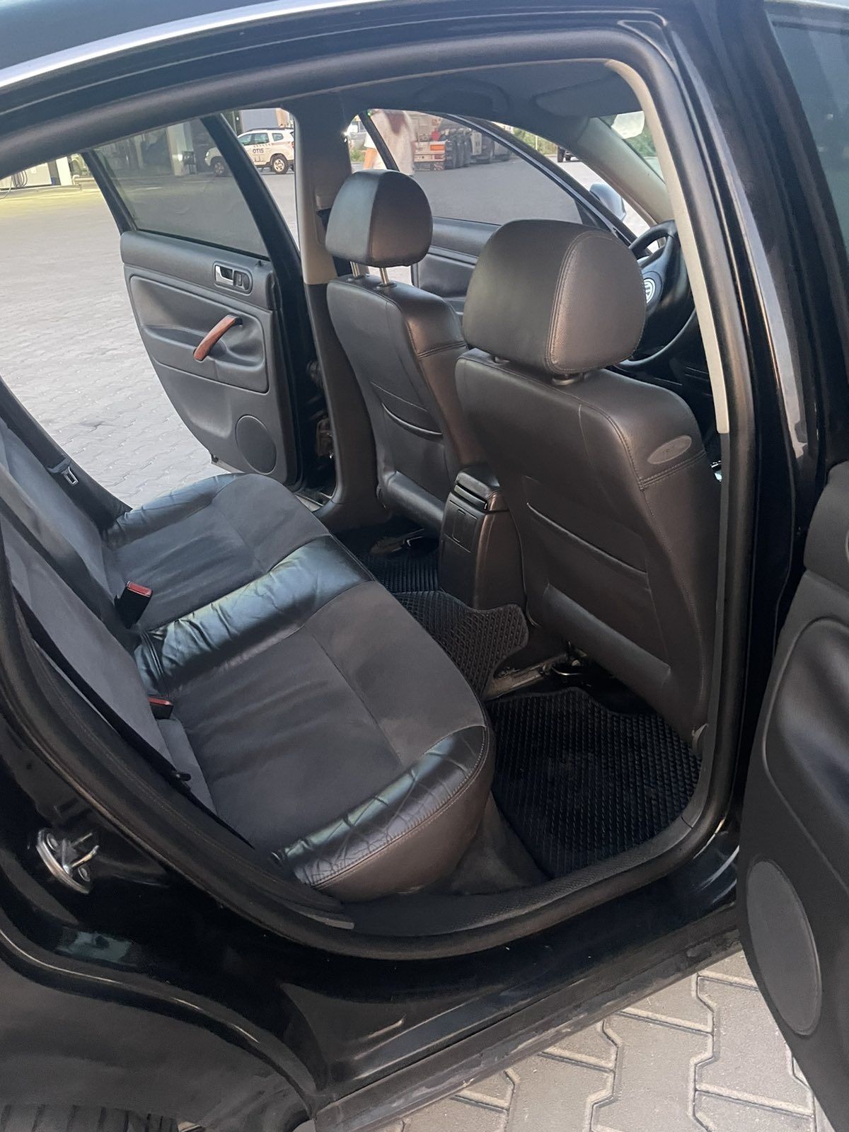 Автомобіль, авто, машина Volkswagen B5+ (4x4) AKПП