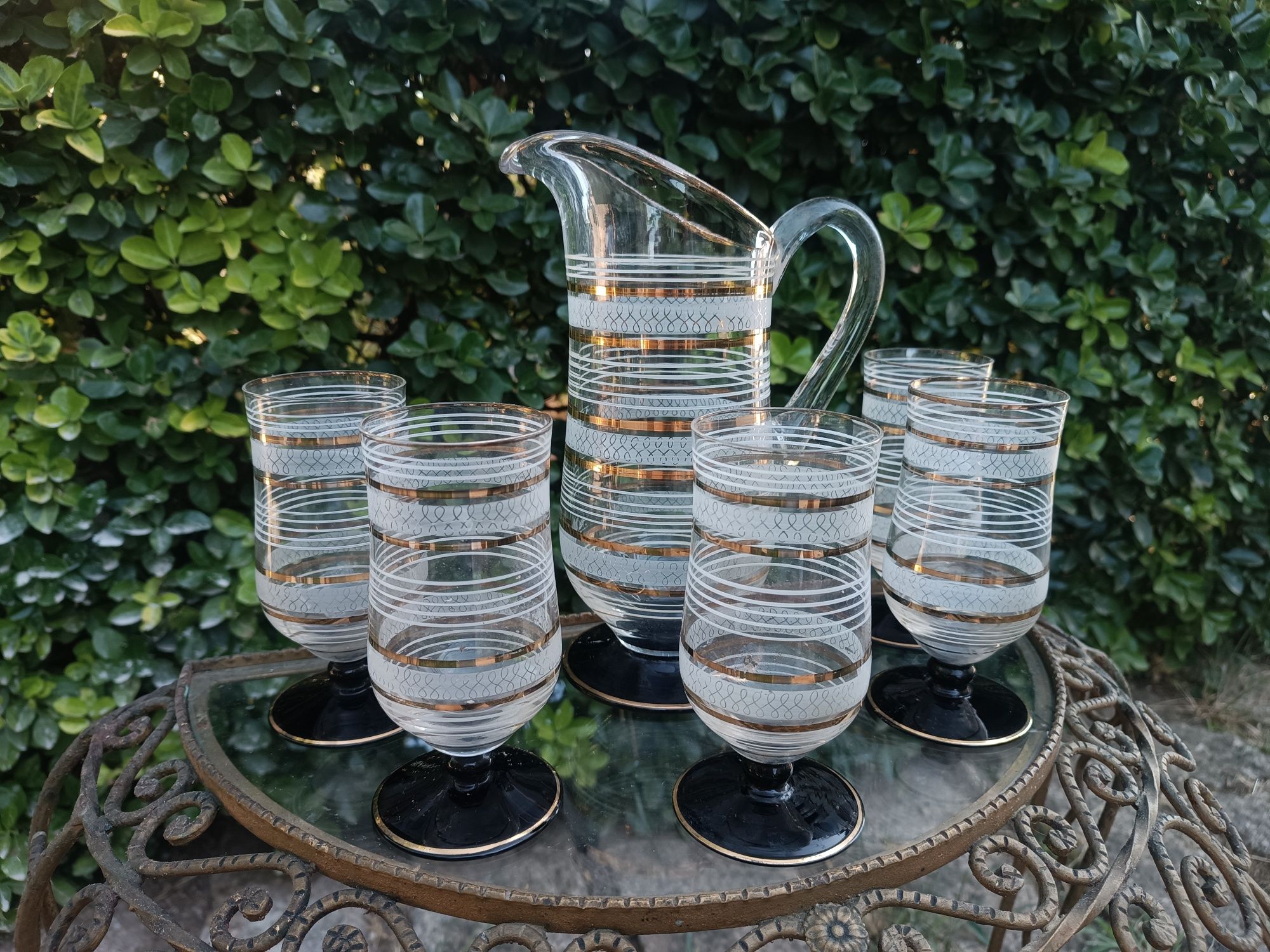 Conjunto caneca e copos, vintage