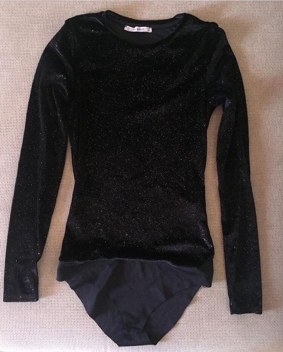 Body preto com brilhos