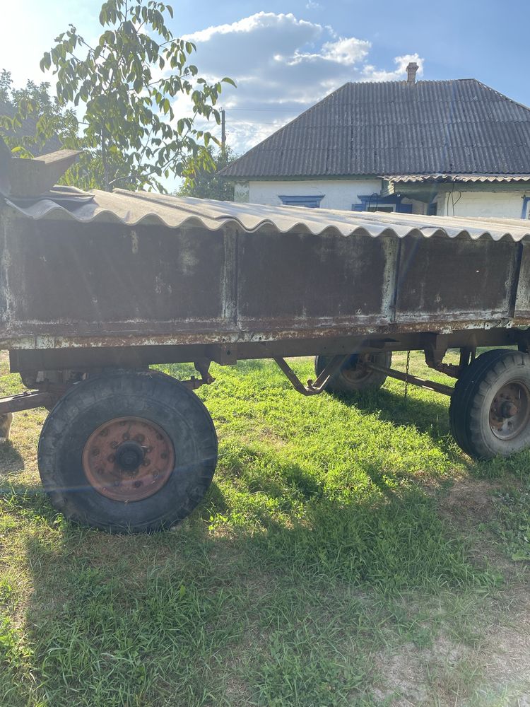 Продам прицеп тракторний 2 птс4.