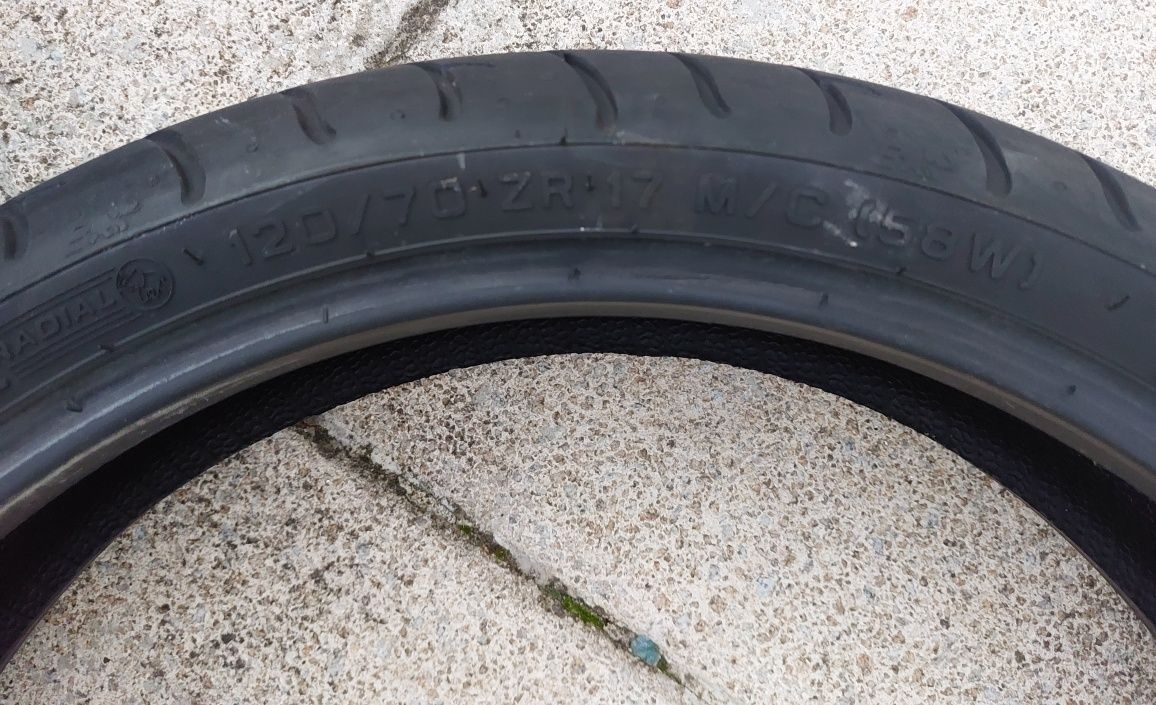 Pneus Metzeler 120/r17 e 170/r17..