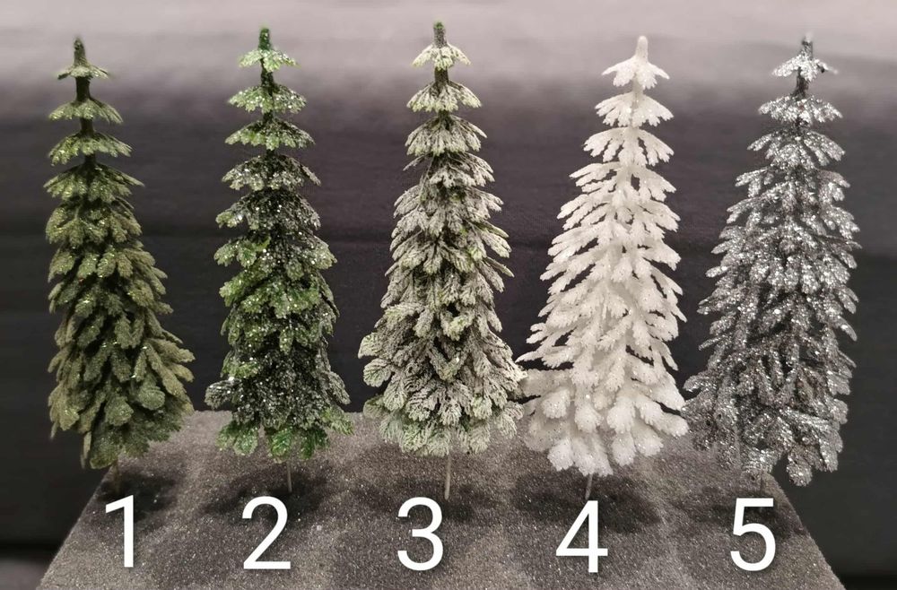 Choinka ozdobna różne kolory