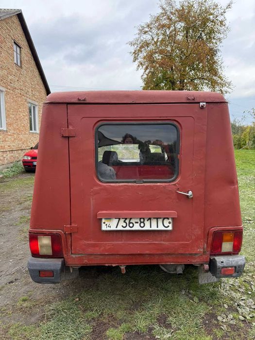 Продам машину ИЖ2717