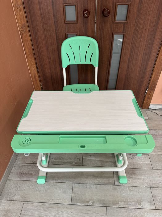 Парта трансформер Cubby