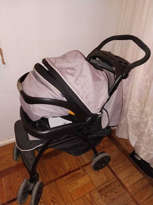 Carrinho de Bébé e Ovo + Isofix (CHICCO)