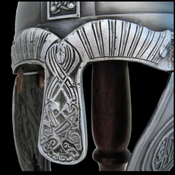 Bogato Zdobiony Hełm Wikingów (Ws300386)