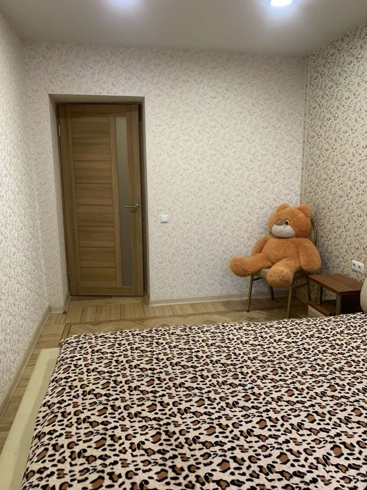 Власник! Продам 4 кімн. кв., по вул. Олексіївська 14 А