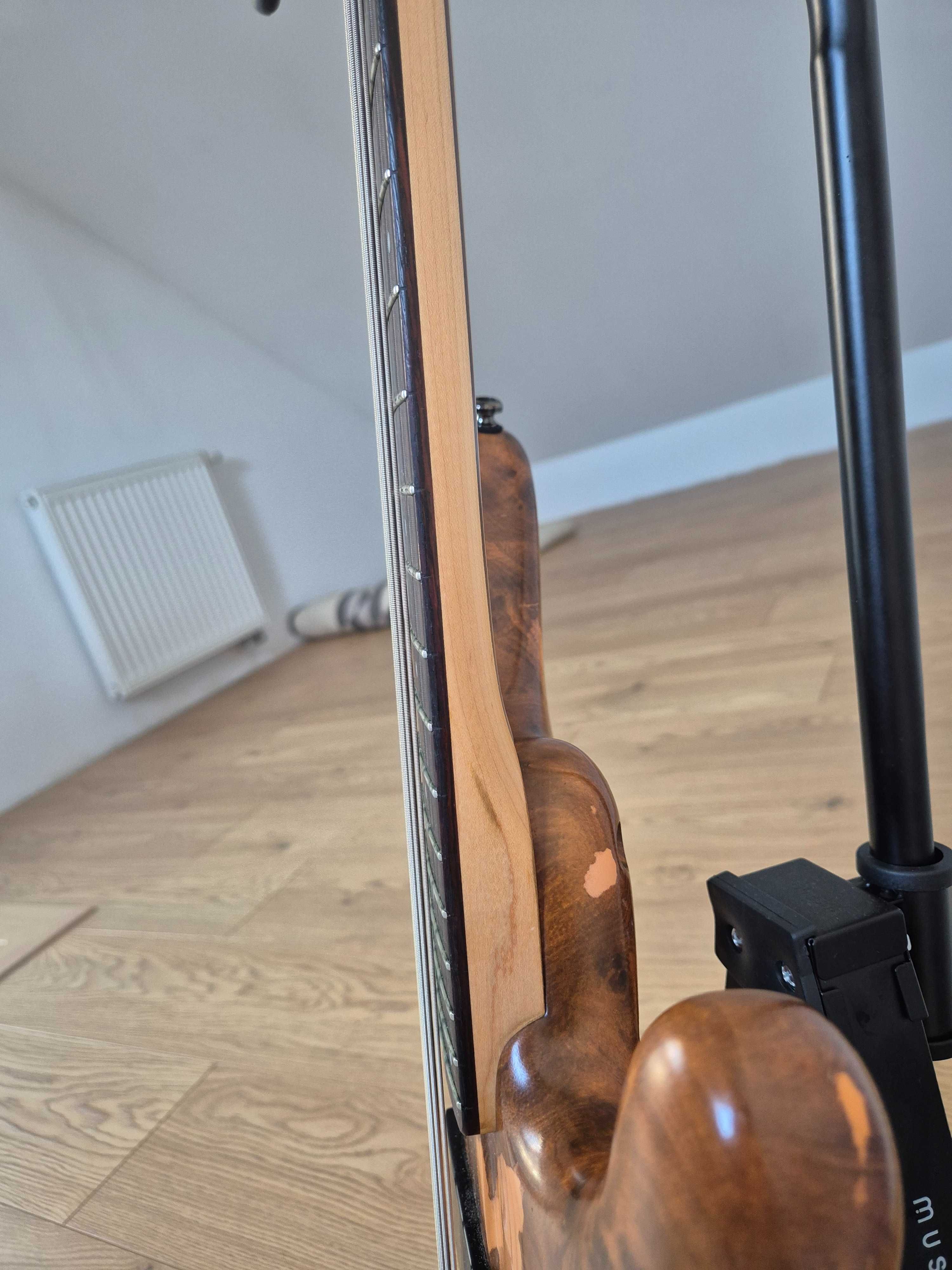 Gitara basowa Ibanez EDB690
