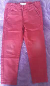 Czerwone Spodnie 116 roz. 6 lat.