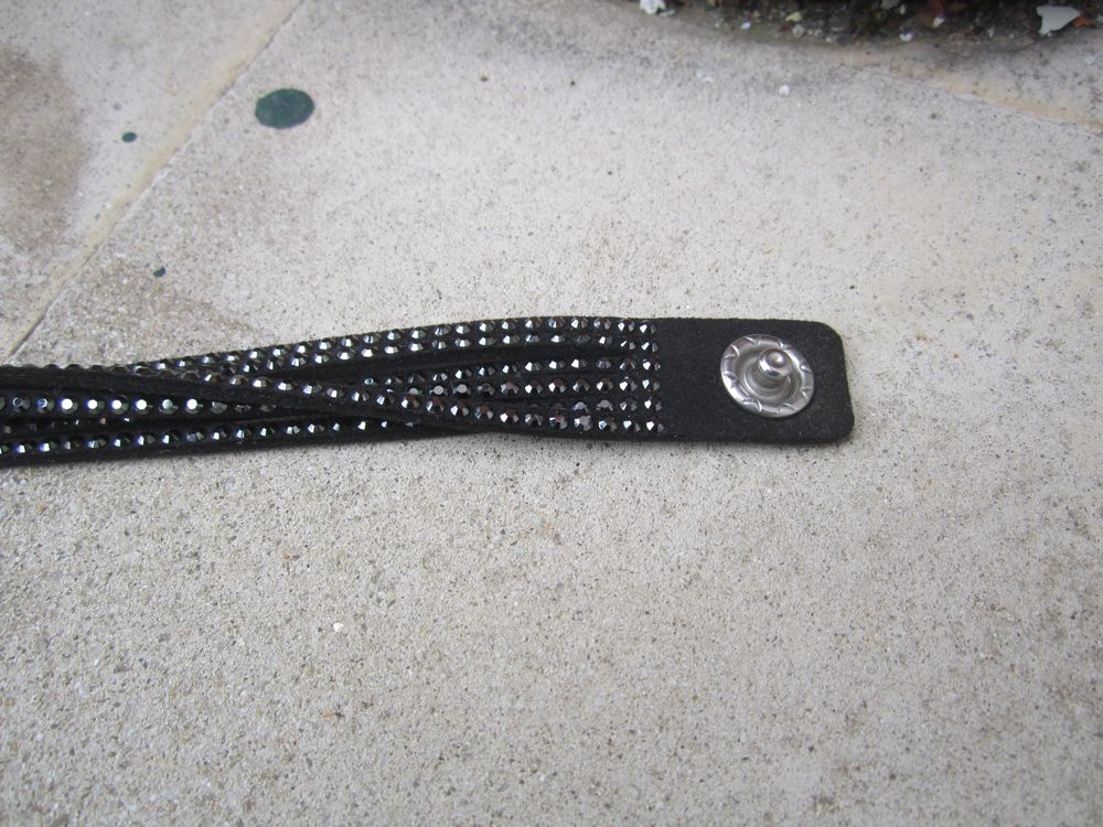 Pulseira Swarovski Slake Deluxe wrap 37 cm preto brilhante