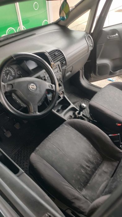 Zafira 1.6  gasolina 7 lugares