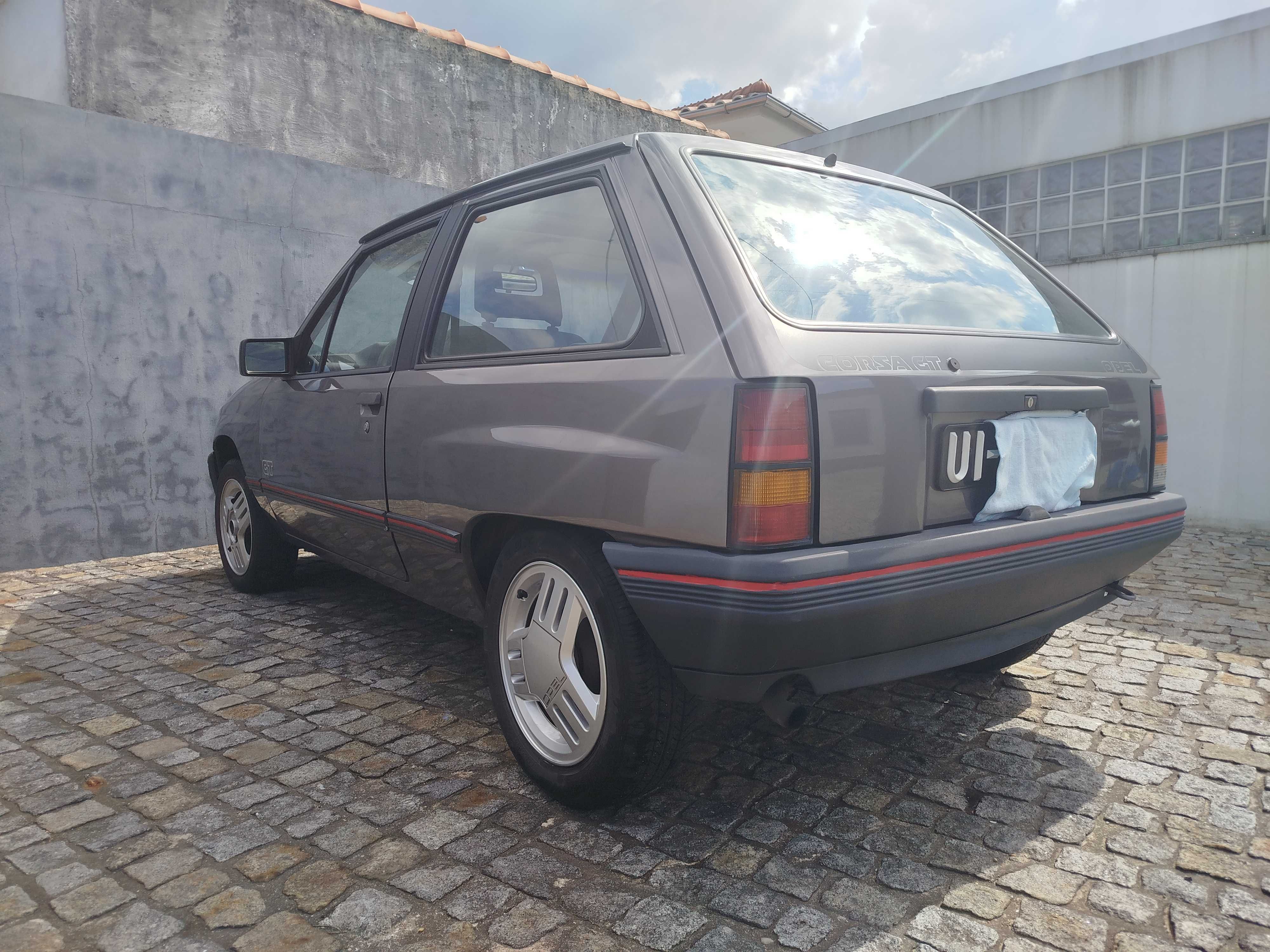 Opel Corsa A 1.4 GT