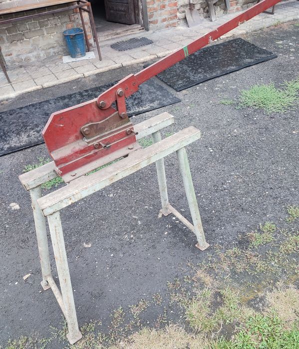 Nożyce Gilotyna do cięcia blachy drutu