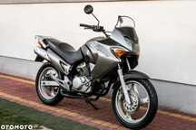 Honda Varadero 125 R 2003 Raty Transport Największy Wybór Motocykli w PL