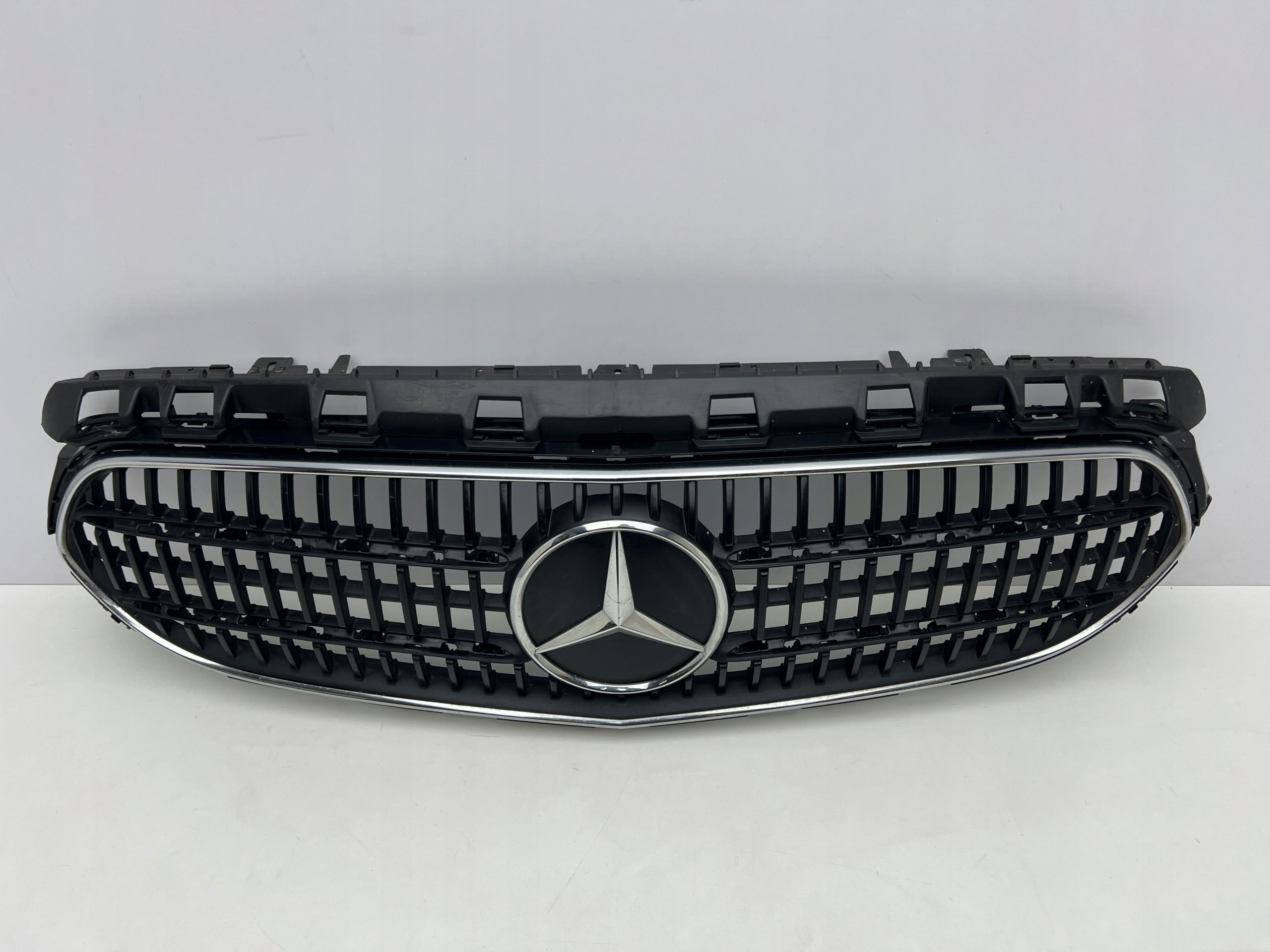 Mercedes e klasa W213 Lift Atrapa Grill Zderzaka Przedniego przód 21
