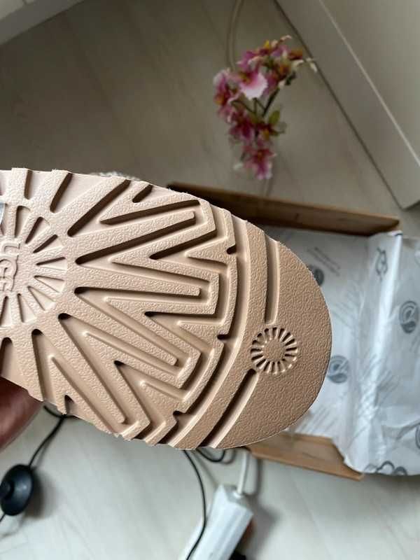 【Promocja】UGG Lowmel Sand, nowy rozmiar.39