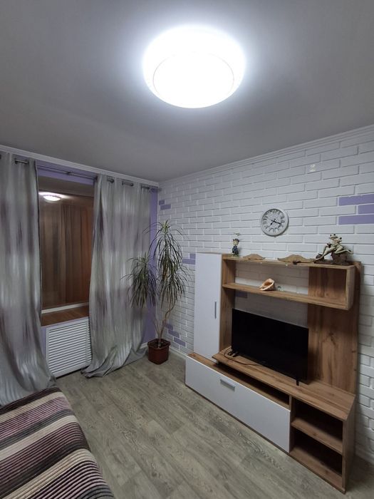 Сдам двухкомнатную квартиру с ремонтом!