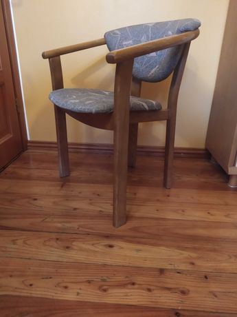 Krzesła drewniane 6 sztuk - zestaw