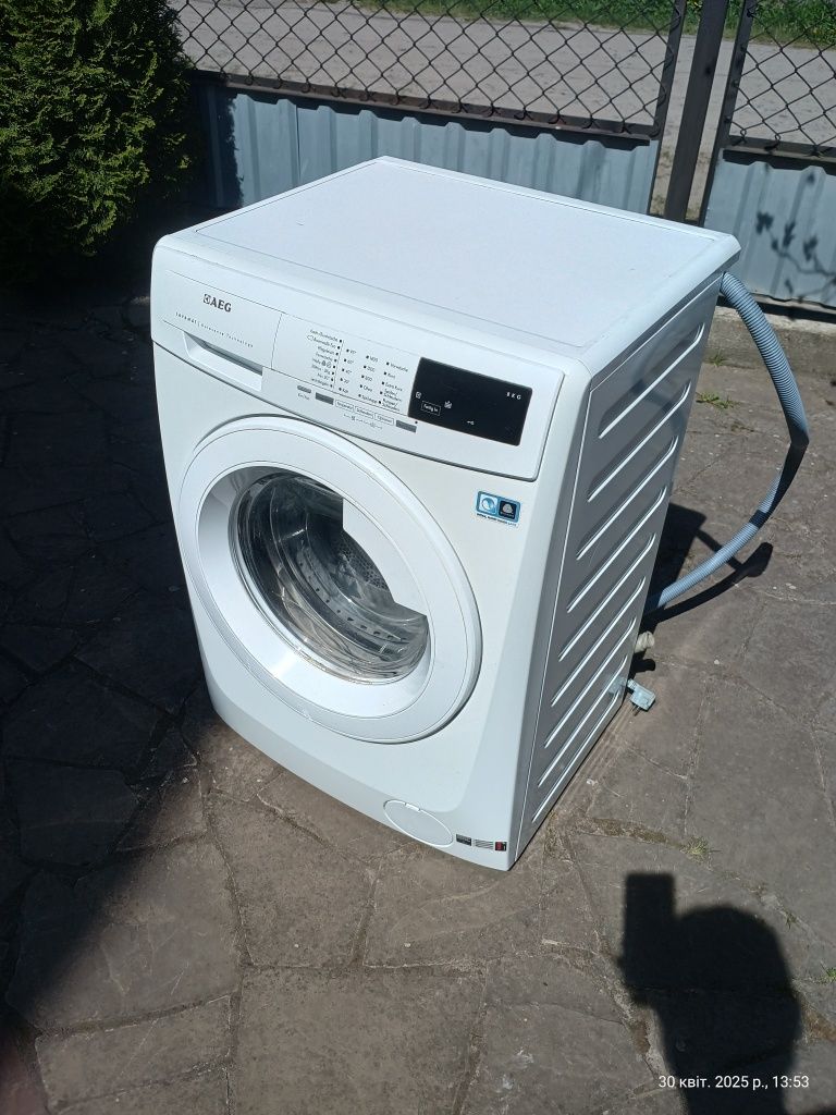 Пральна машина AEG 8кг