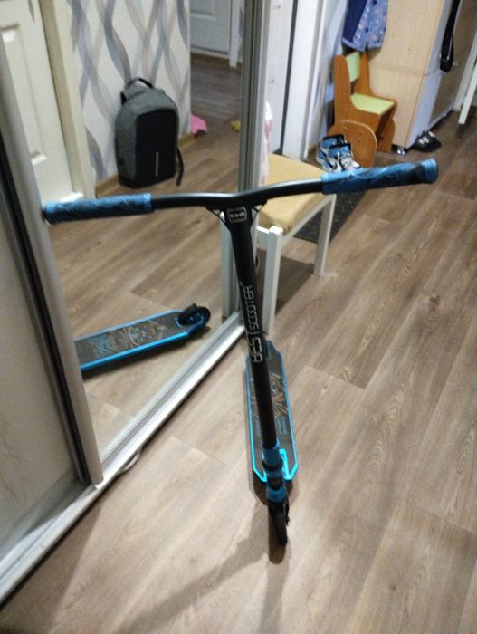 Трюковий самокат