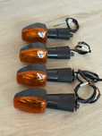 Piscas (4) NOVOS Originais Honda Hornet 2006