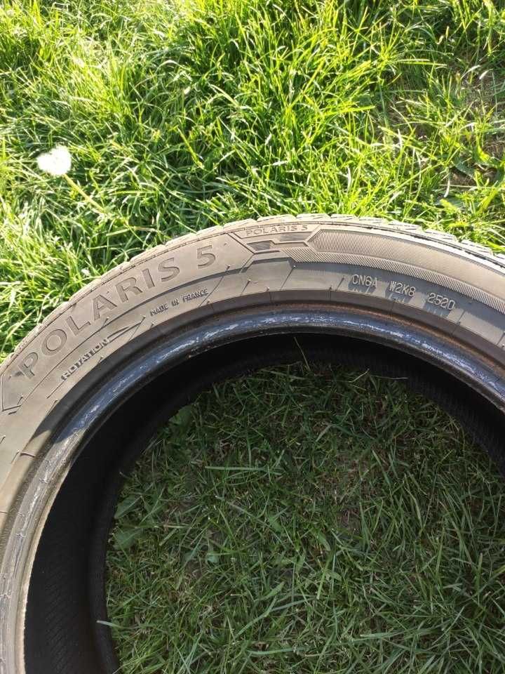 Opony zimowe Barum Polaris 5 215/50/R17   V XL DOT 2520