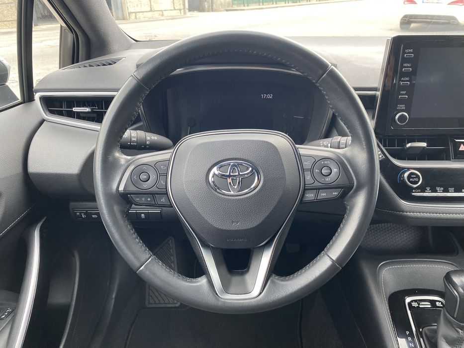 Toyota Corolla TS 1.8 Hybrid