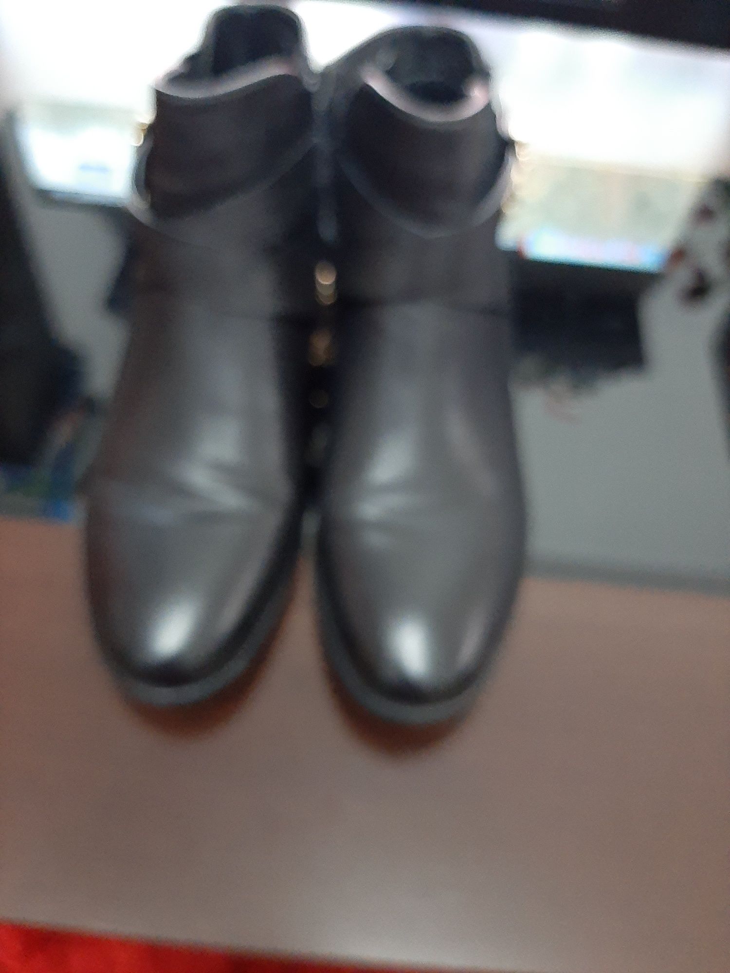 Botas em pele T38 Berluskas