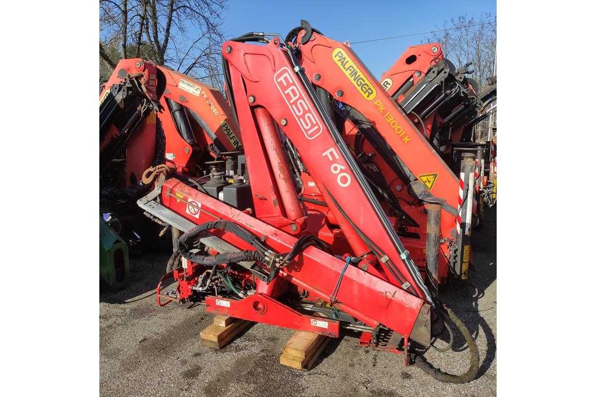 hds manipulator fassi f60 hiab palfinger pm