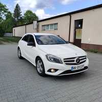 Mercedes-Benz Klasa A Bi-Xenon-Ledy-Nawigacja-Półskóra-Bezwypadkowy