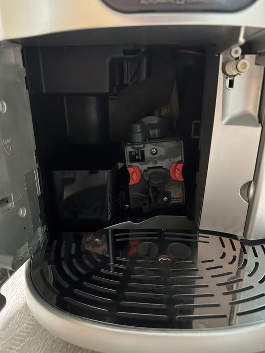 Кавомашина Delonghi Magnifica Pronto Cappuccino