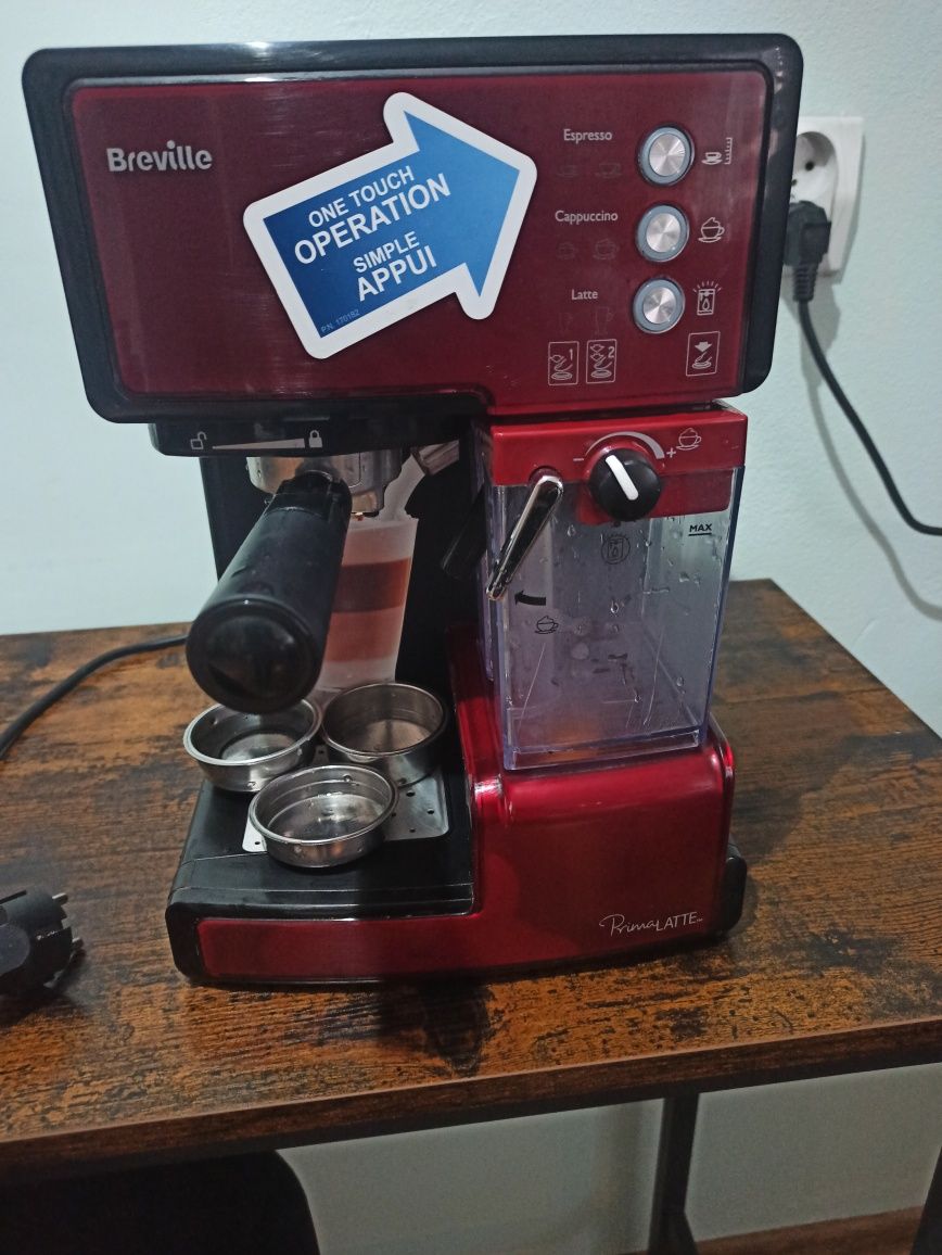 Ekspres do kawy Breville Prima Latte