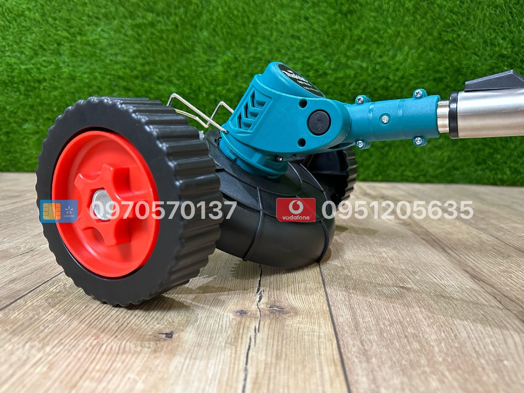 Акумуляторний триммер косарка Makita DUR181BL 36V 6Ah + насадка колеса