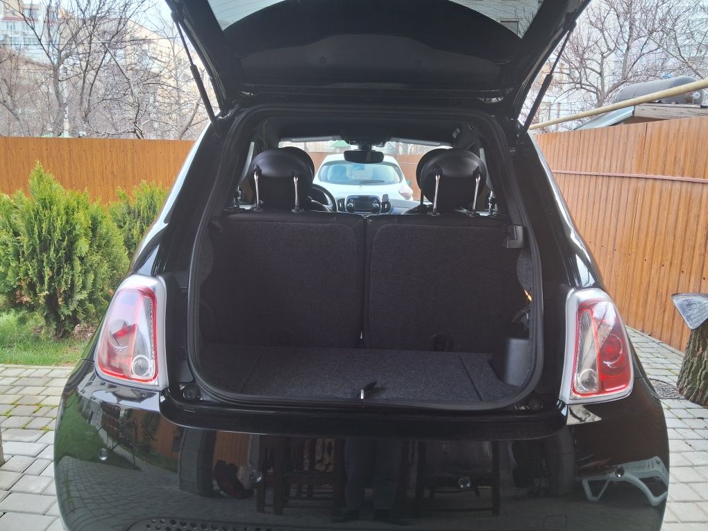 Автомобіль Fiat 500e