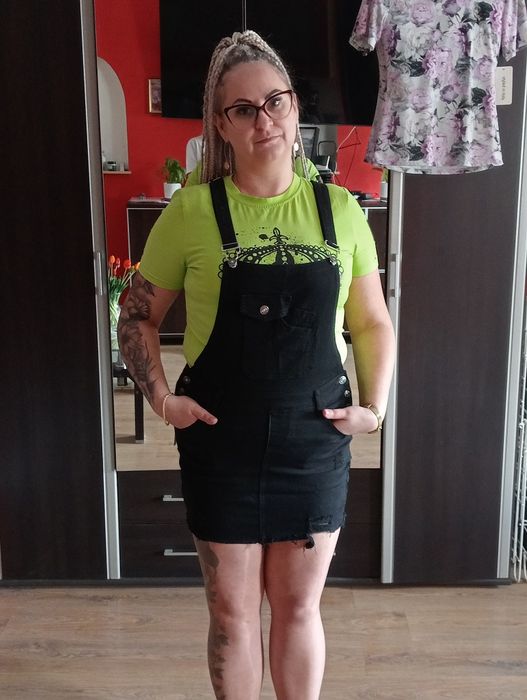 Spódniczka na szelkach