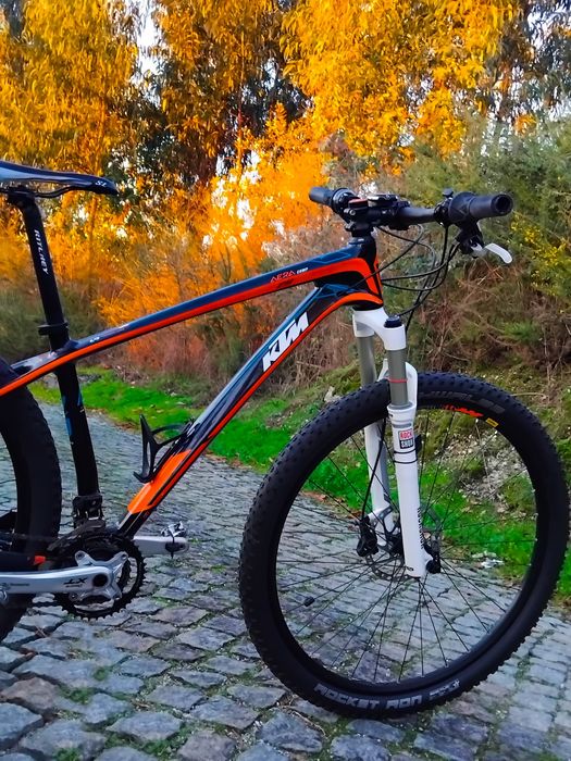 Bicicleta Carbono KTM 29" (negociável)
