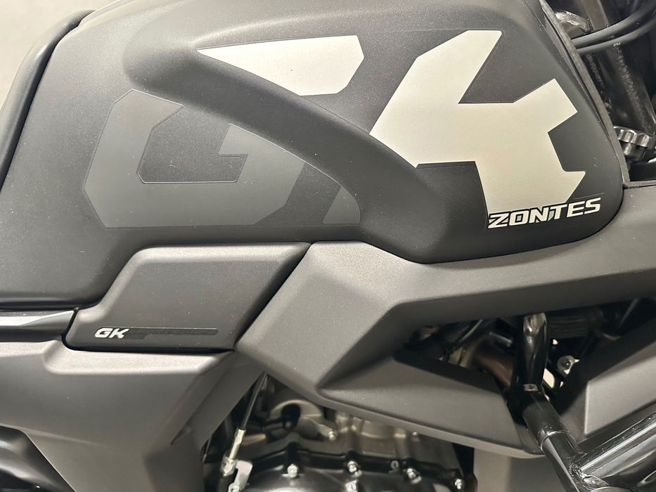 Moto Zontes Gk 125 apenas 1600 quilómetros