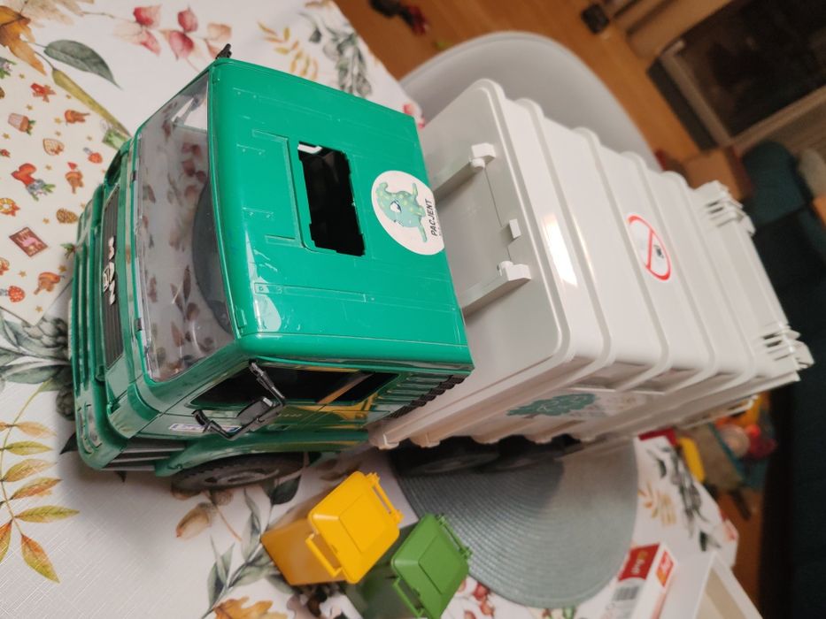 Śmieciarka Bruder MAN