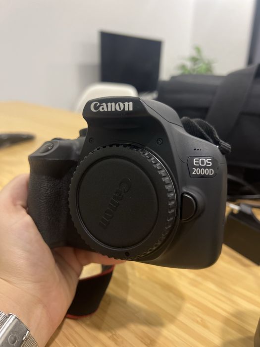 Canon EOS 2000D 18-55