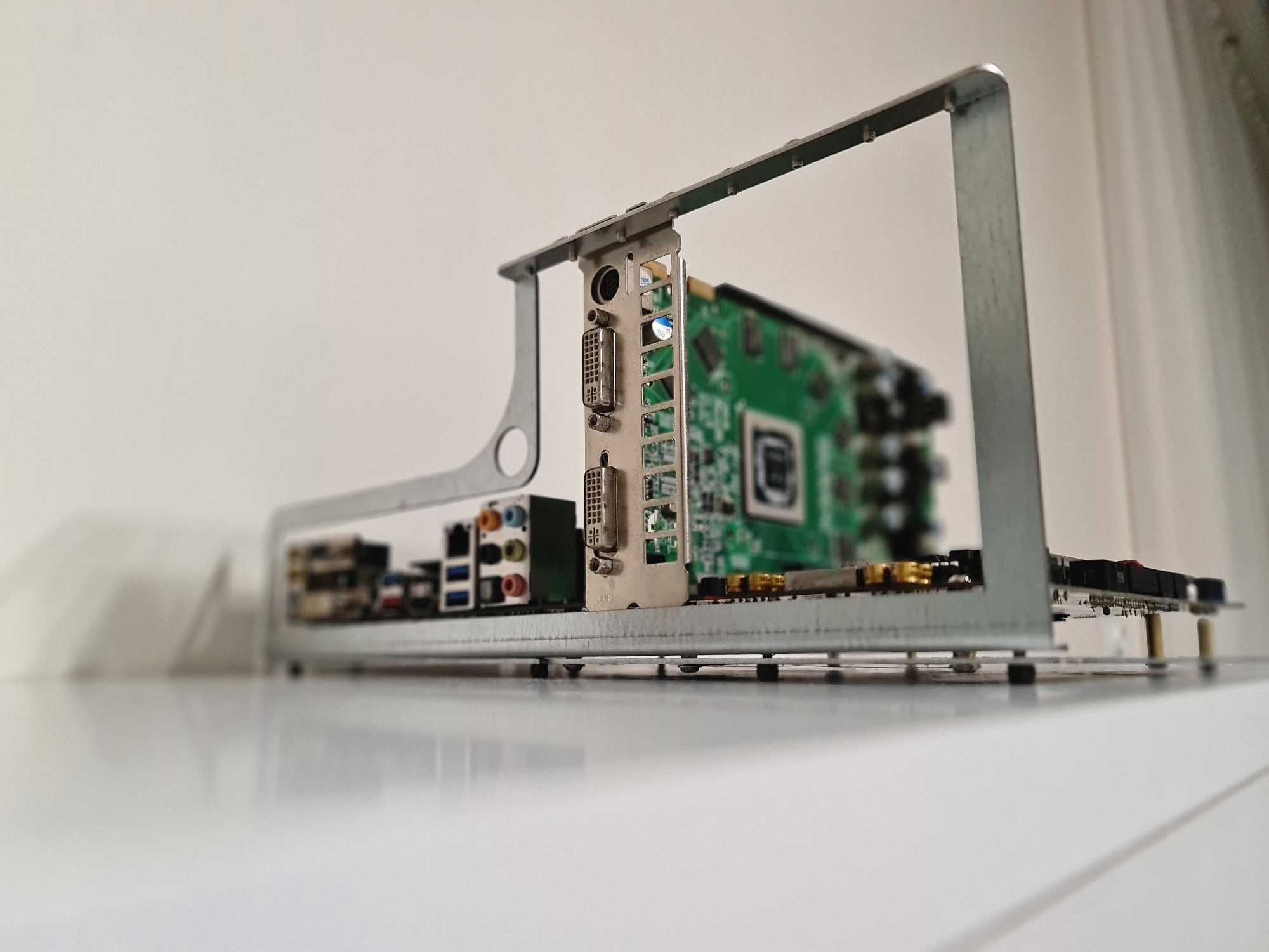 Otwarta obudowa PC , 2 częściowa , Oryginalny projekt jedyny taki