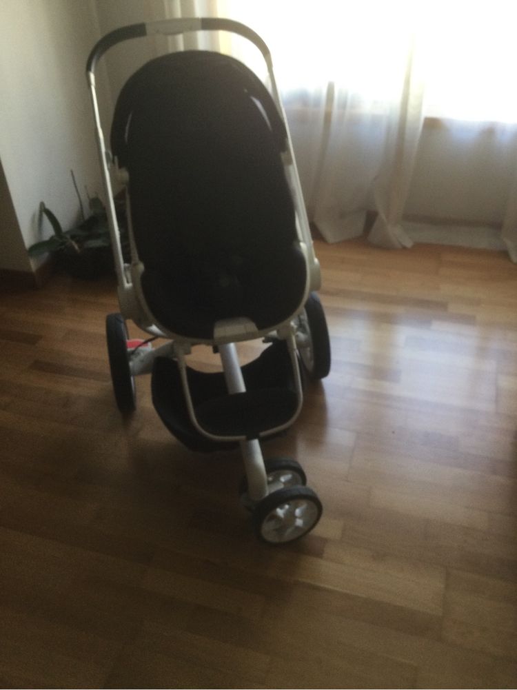 Carrinho bebé Quinny Moodd + ovo Maxi Cosy