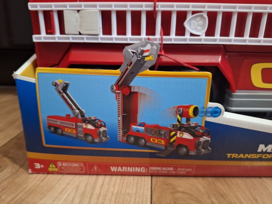 Duży woz strażacki Psi patrol Marshall nowy