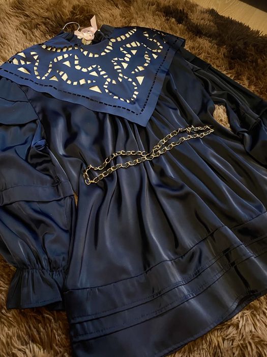 Сукня, платье , туника .