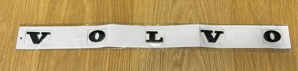 Czarny emblemat Volvo xc60, xc90