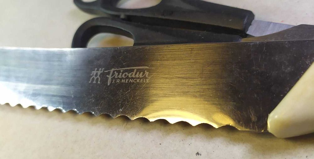 nóż profi Solingen Friodur