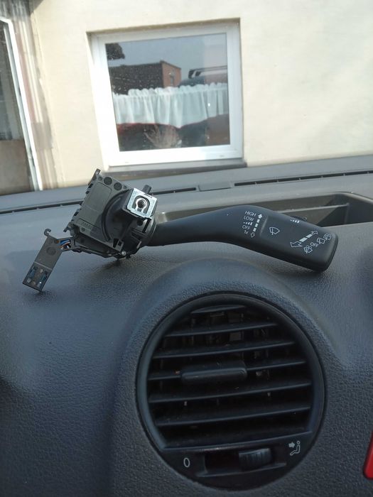 VW CADDY ciężarowy