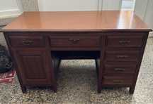Secretaria em madeira maciça